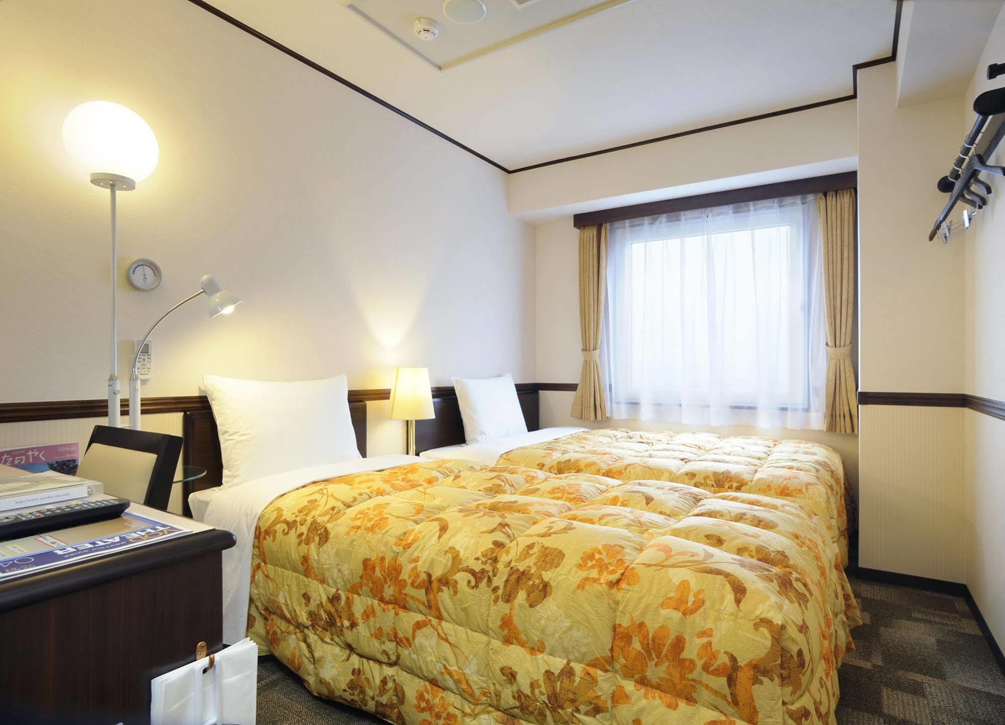 Toyoko Inn Ichinoseki Ekimae Esterno foto