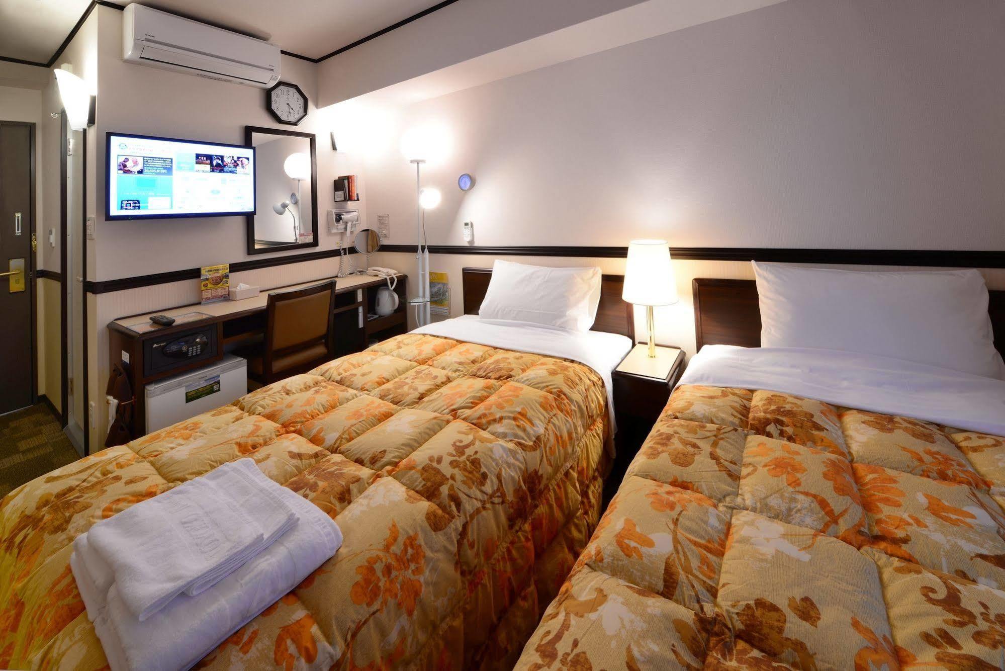 Toyoko Inn Ichinoseki Ekimae Esterno foto