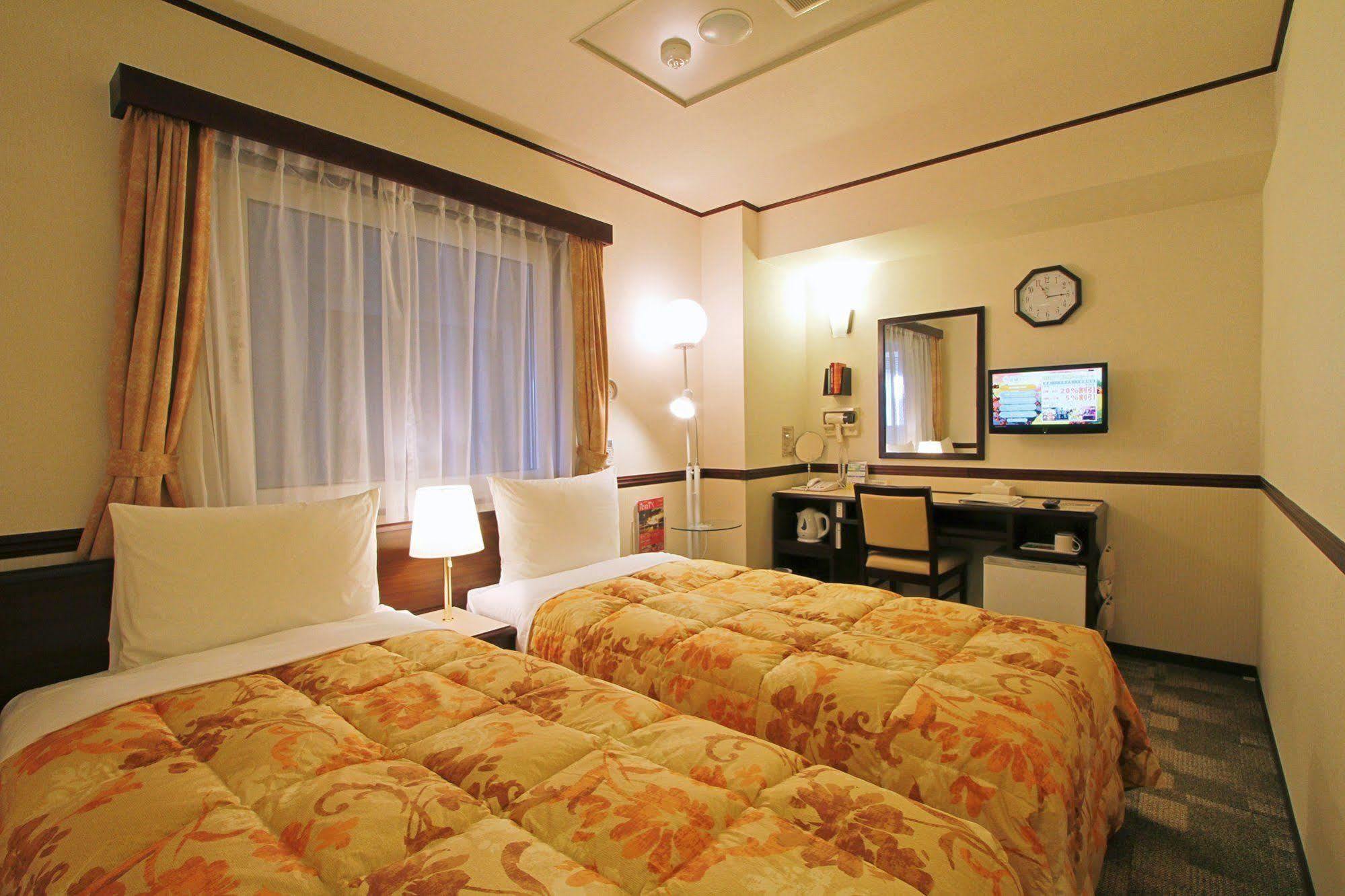 Toyoko Inn Ichinoseki Ekimae Esterno foto